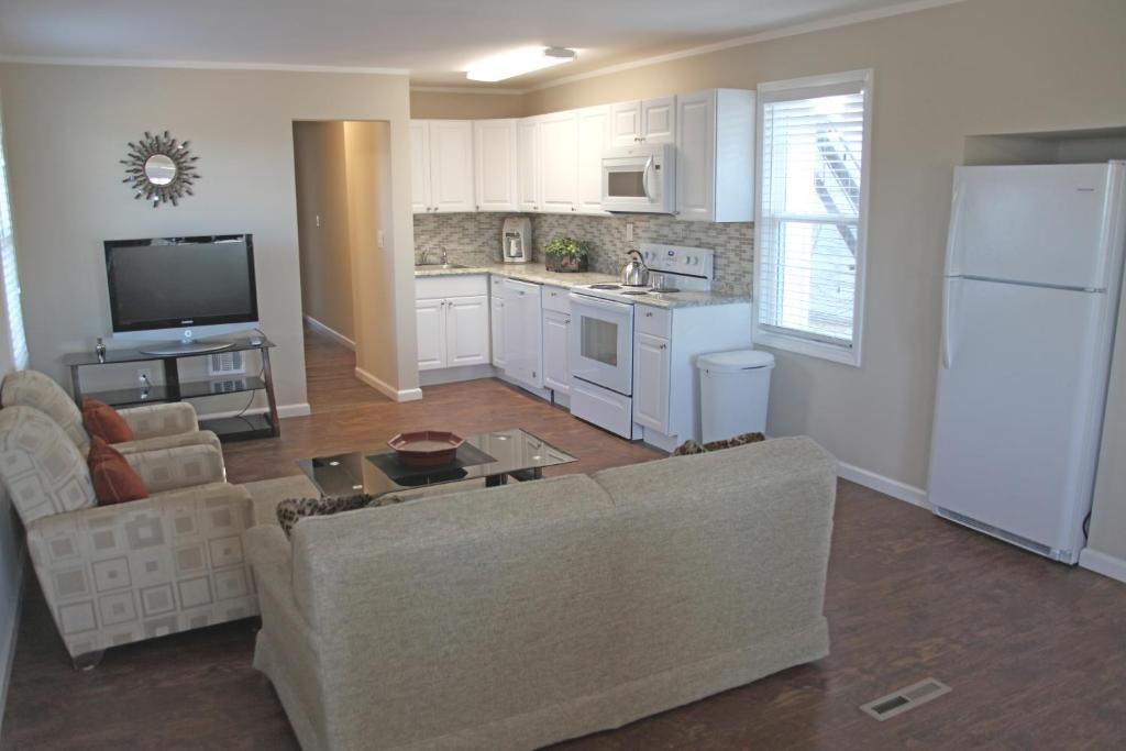 Grand View - thumb 2