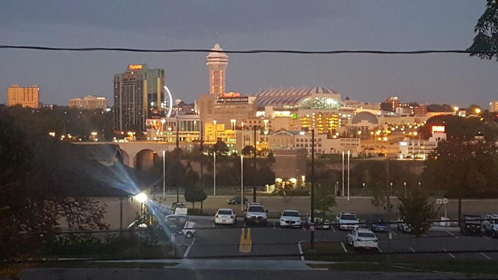 Grand View - thumb 5