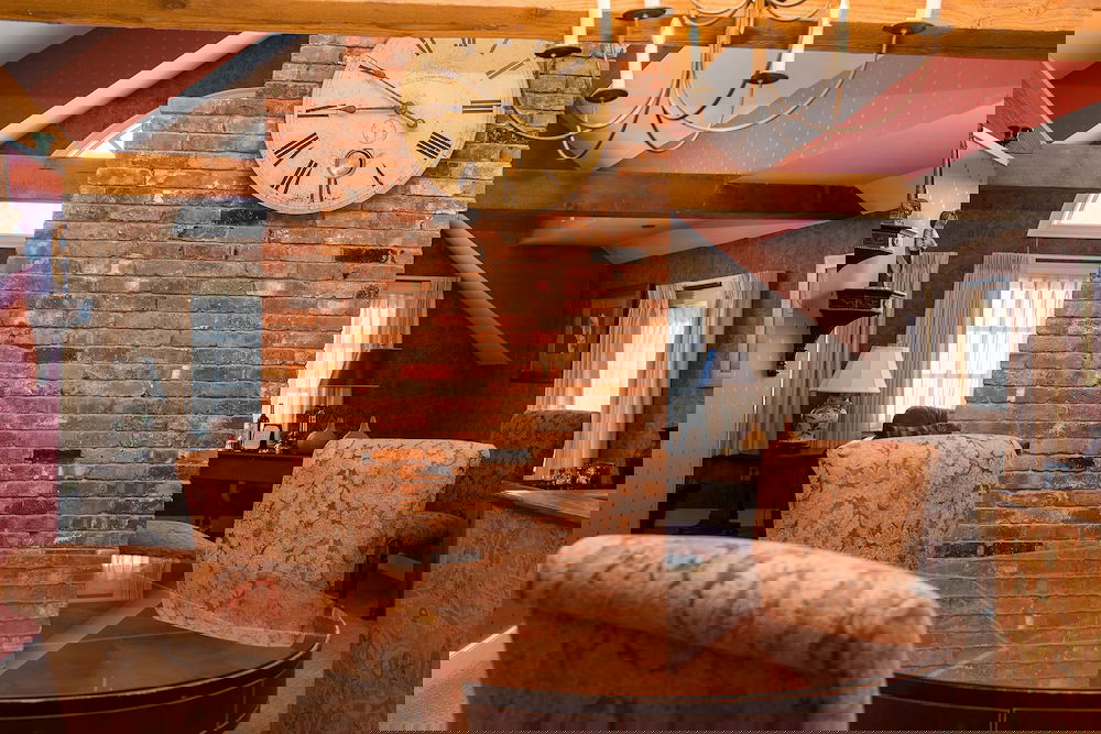 The Bedford Village Inn - thumb 6