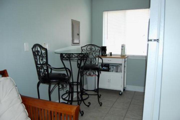 Oak Shores 30 Condo - thumb 5