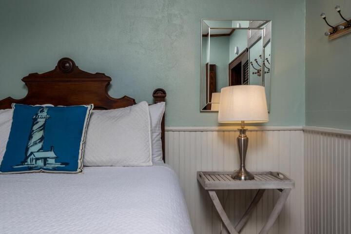 Historic Hotel Nichols - thumb 2