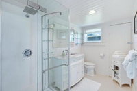 Elk Rock Beach Cottage