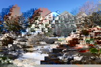 Surrey's Carriage Place