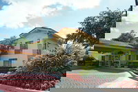 Baymon by Wyndham Houston La Porte