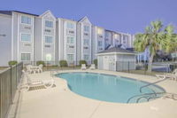 Microtel Inn  Suites by Wyndham Gulf Shores
