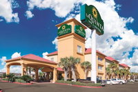 La Quinta Inn  Suites by Wyndham Beaumont West