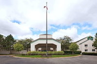 La Quinta Inn  Suites by Wyndham Overland Park