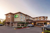 La Quinta Inn  Suites by Wyndham Vancouver