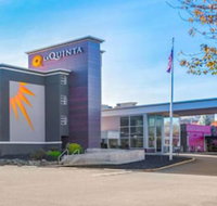 La Quinta Inn  Suites by Wyndham Clifton/Rutherford - Accommodation Michigan