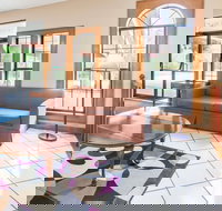 Super 8 by Wyndham Atchison - Accommodation Michigan