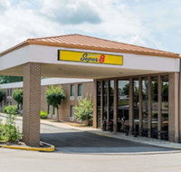 Super 8 by Wyndham Miamisburg Dayton S Area OH - Accommodation Michigan