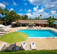 Naples Garden Inn - Accommodation Michigan