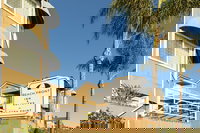 Beachfront Inn and Suites at Dana Point