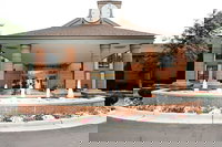 Ann Arbor Regent Hotel  Suites