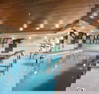 Heritage Hotel - Accommodation Michigan