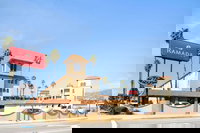 Ramada by Wyndham Burbank Airport