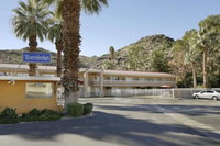 Travelodge by Wyndham Cathedral City