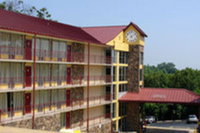 OZARK MOUNTAIN INN