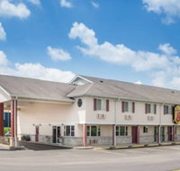 Super 8 by Wyndham Wapakoneta - Accommodation Michigan