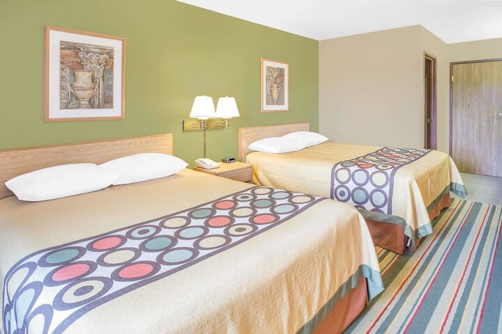 Super 8 By Wyndham East Moline - thumb 6