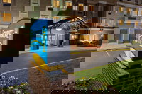 Staybridge Suites Baltimore BWI Airport an IHG Hotel