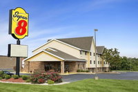 Super 8 by Wyndham Alton