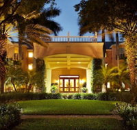 Trianon Old Naples - Accommodation Michigan