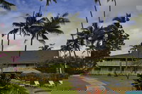 Plantation Hale Suites