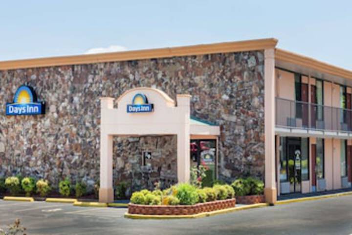 Days Inn By Wyndham Martin - thumb 0