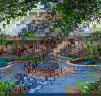 Best Western Plus French Quarter Courtyard Hotel - Accommodation Michigan