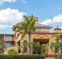 Howard Johnson by Wyndham Tropical Palms Kissimmee - Accommodation Michigan
