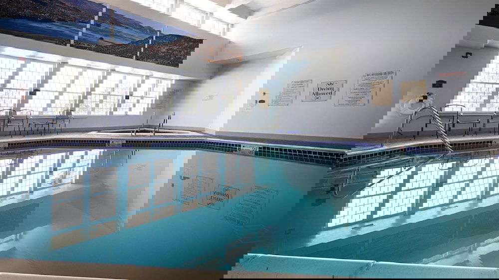 Best Western Plus Ticonderoga Inn & Suites - thumb 4