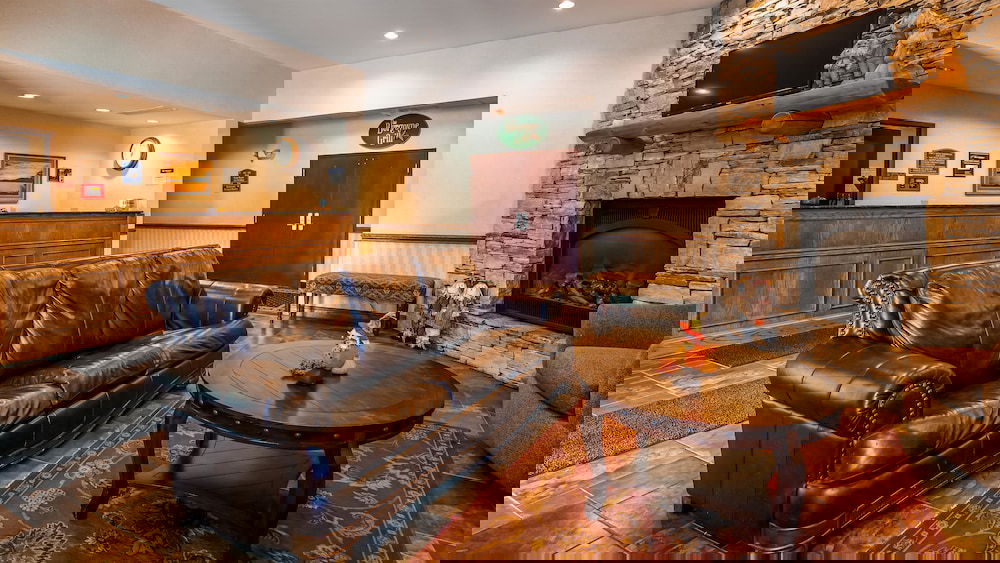 Best Western Plus Ticonderoga Inn & Suites - thumb 6