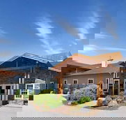 Best Western Plus Ticonderoga Inn  Suites - Accommodation Michigan