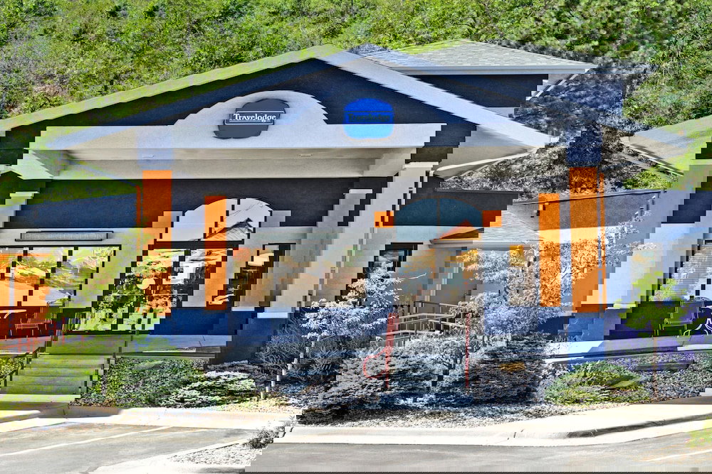 Travelodge By Wyndham Rapid City - thumb 0