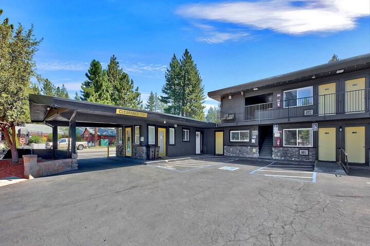 Secrets Inn Lake Tahoe - thumb 1