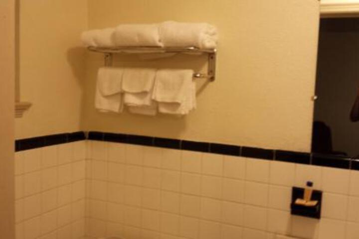 Red Carpet Inn & Suites New Cumberland - thumb 5