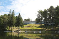 Beach Cove Waterfront Inn