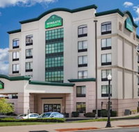Wingate by Wyndham Lima Downtown - Accommodation Michigan