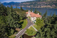 Columbia Gorge Hotel and Spa
