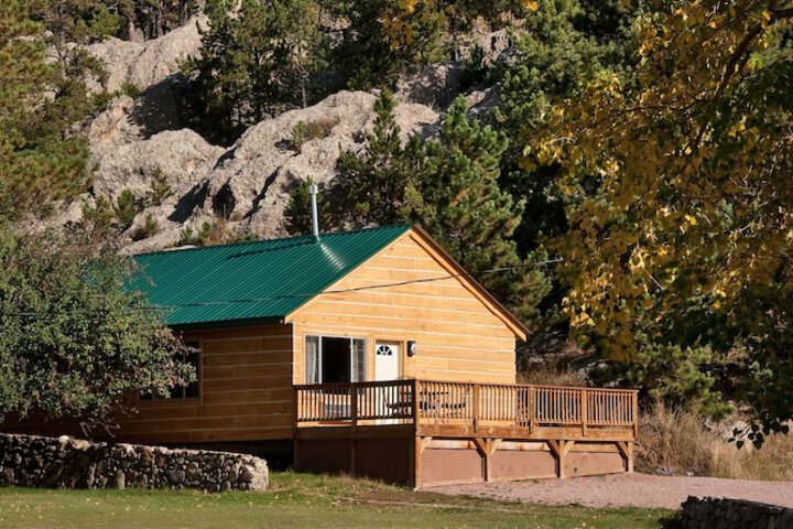 Rock Crest Lodge And Cabins - thumb 1