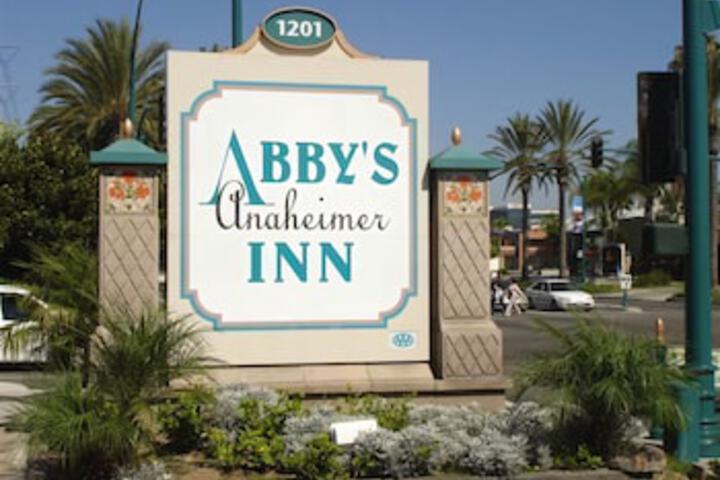 Abby's Anaheimer Inn - thumb 0