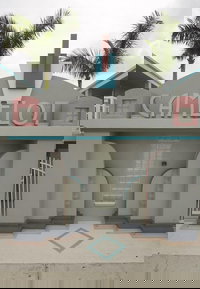 Camelot Beach Suites