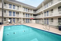 Motel 6 Buena Park CA - Knotts Berry Farm - Disneyland