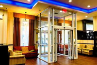 Queens County Inn  Suites