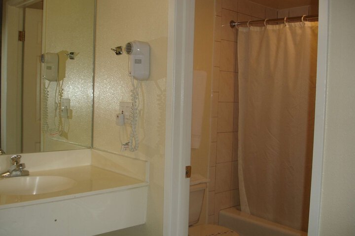 Rivera Inn & Suites Motel Pico Rivera - thumb 4