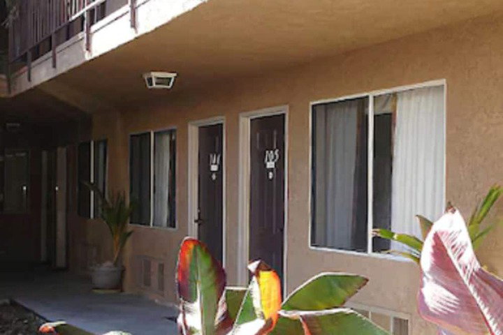Rivera Inn & Suites Motel Pico Rivera - thumb 1