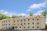 Microtel Inn  Suites by Wyndham Bryson City