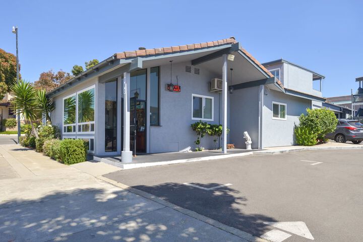 Pacific Shores Inn - thumb 1