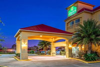 La Quinta Inn  Suites by Wyndham Iowa